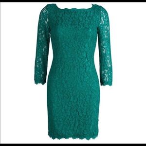 DVF Diane Von Furstenberg Zaritia Green Scalloped Lace Scoop Neck Dress